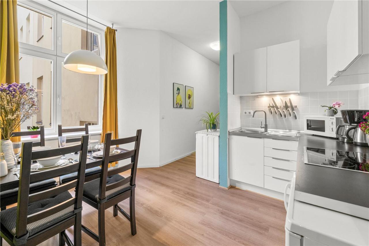 Holiday 33 Apartments Efg Schoenhauser Allee Mit Balkon Berlin Eksteriør billede
