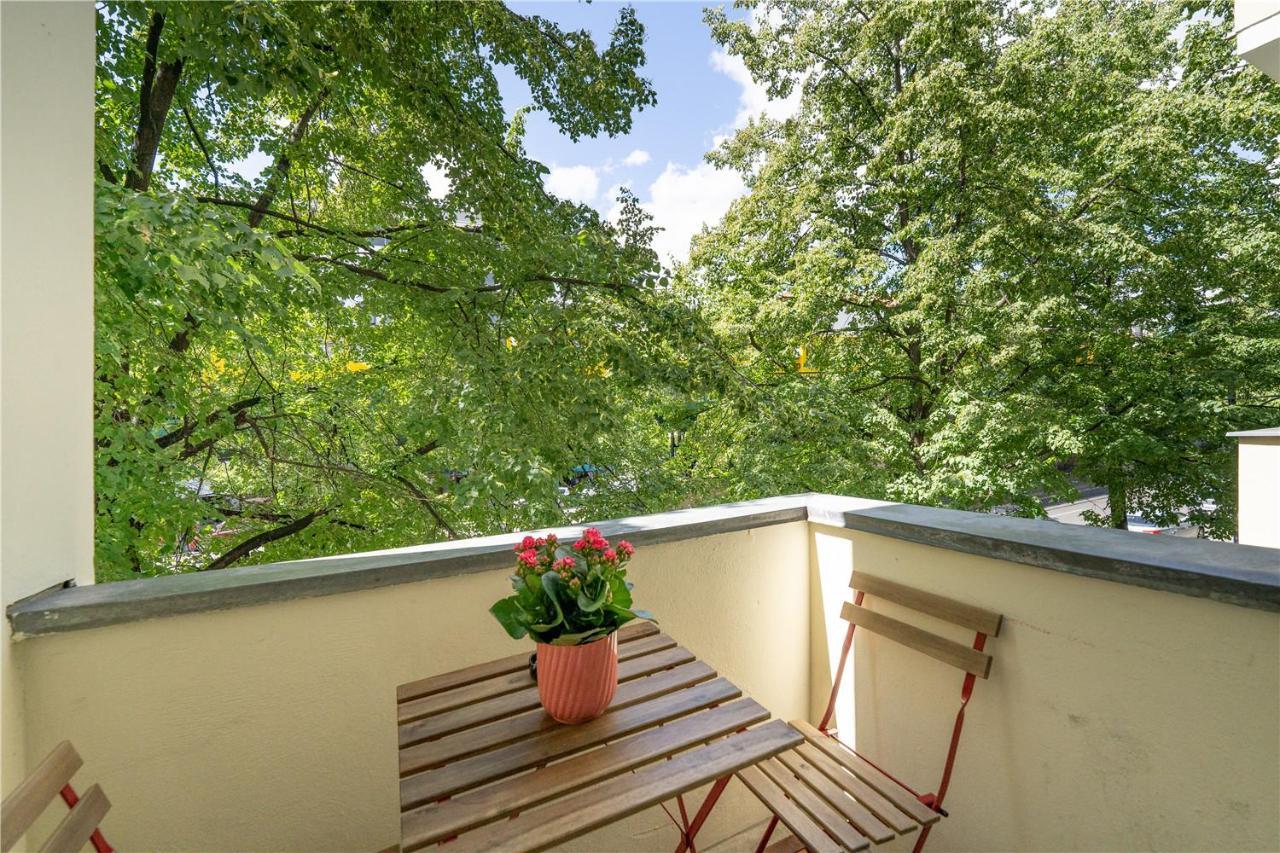Holiday 33 Apartments Efg Schoenhauser Allee Mit Balkon Berlin Eksteriør billede